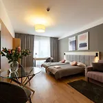 Wolska Suits Apartmán