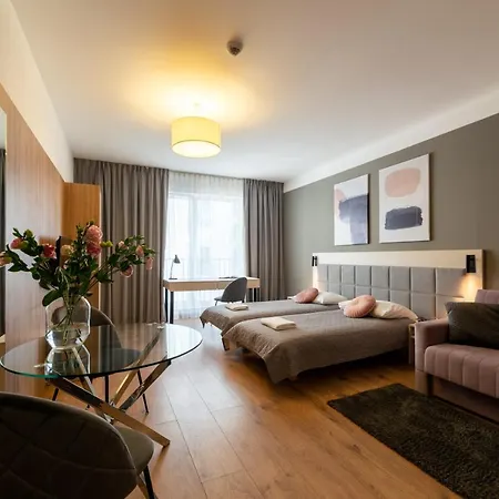 Wolska Suits アパート