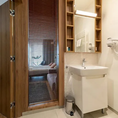 Wolska Suits Appartement *