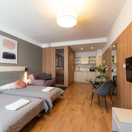 Wolska Suits Appartement