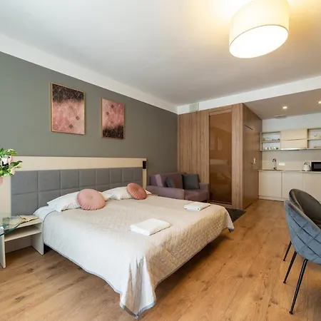 Wolska Suits Appartamento Varsavia